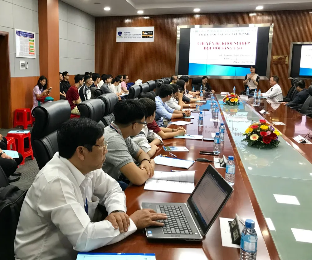 Hàng trăm sinh viên các trường ĐH tham gia đào tạo khởi nghiệp ảnh 2