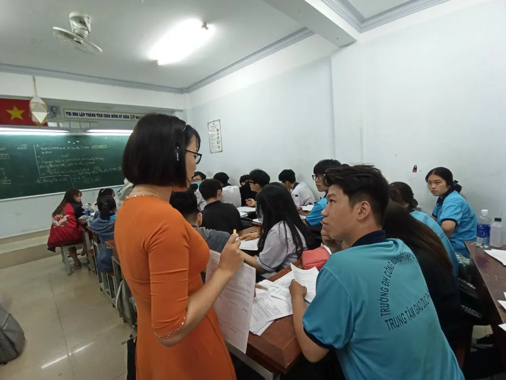 Thí sinh đăng ký dự thi tốt nghiệp THPT năm 2021 đến ngày 11-5  ảnh 1