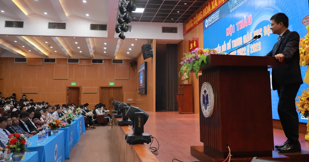 Chia sẻ kinh nghiệm chuyển đổi số trong giáo dục đại học  ảnh 2