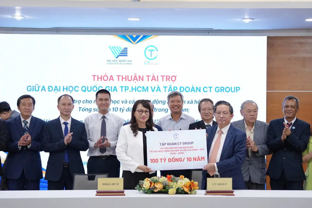 CT Group tài trợ 100 tỷ đồng cho ĐHQG TPHCM trong giai đoạn 2025-2035