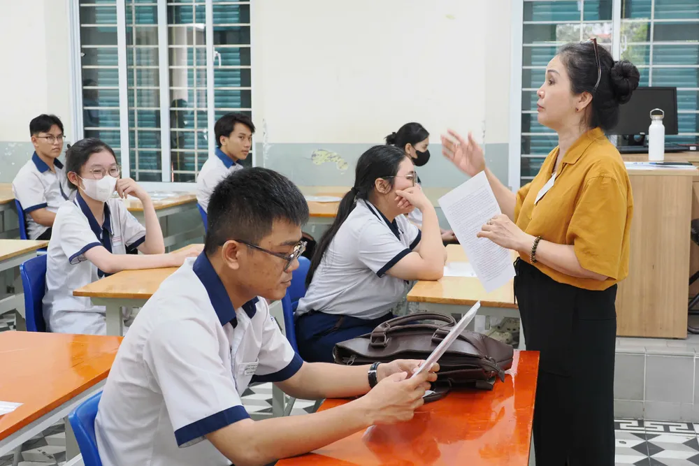 Đón đọc gợi ý giải đề thi và đáp án các môn thi tốt nghiệp THPT năm 2026 