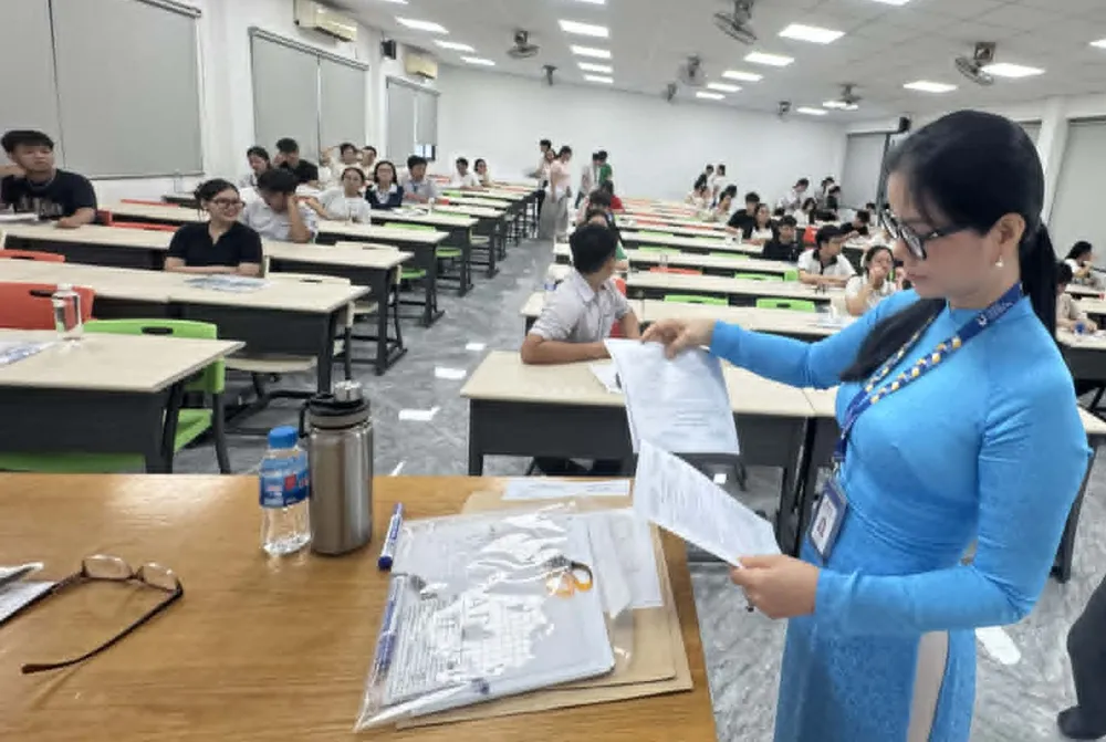 Thí sinh dự thi kỳ thi ẢNH BÀI- Đánh giá năng lực đợt 2 năm 2026 tại điểm thi Trường ĐH Công nghiêp TPHCM