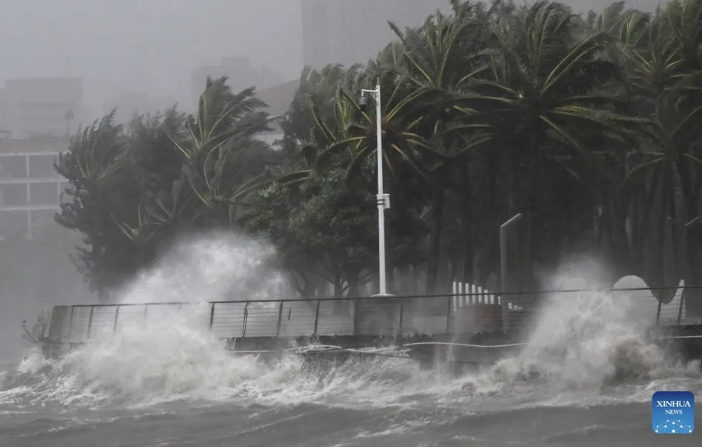 Bão Matmo đổ bộ Trung Quốc. Ảnh: XINHUA