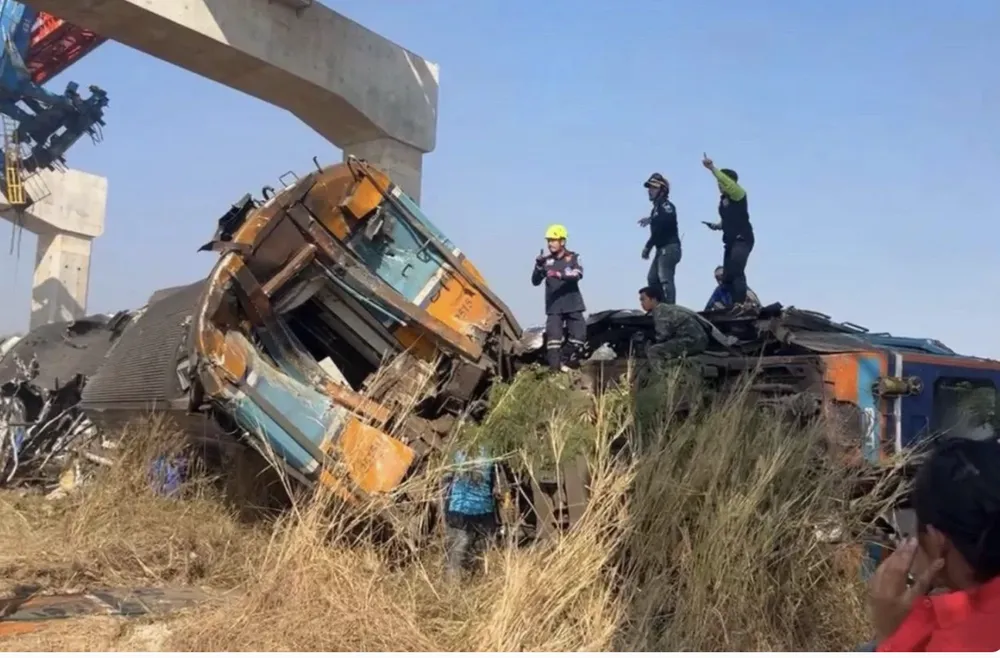 Hiện trường vụ tai nạn. Ảnh:BANGKOK POST 