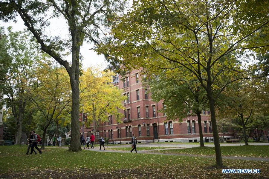 Khuôn viên trường Đại học Harvard. Ảnh: XINHUA 