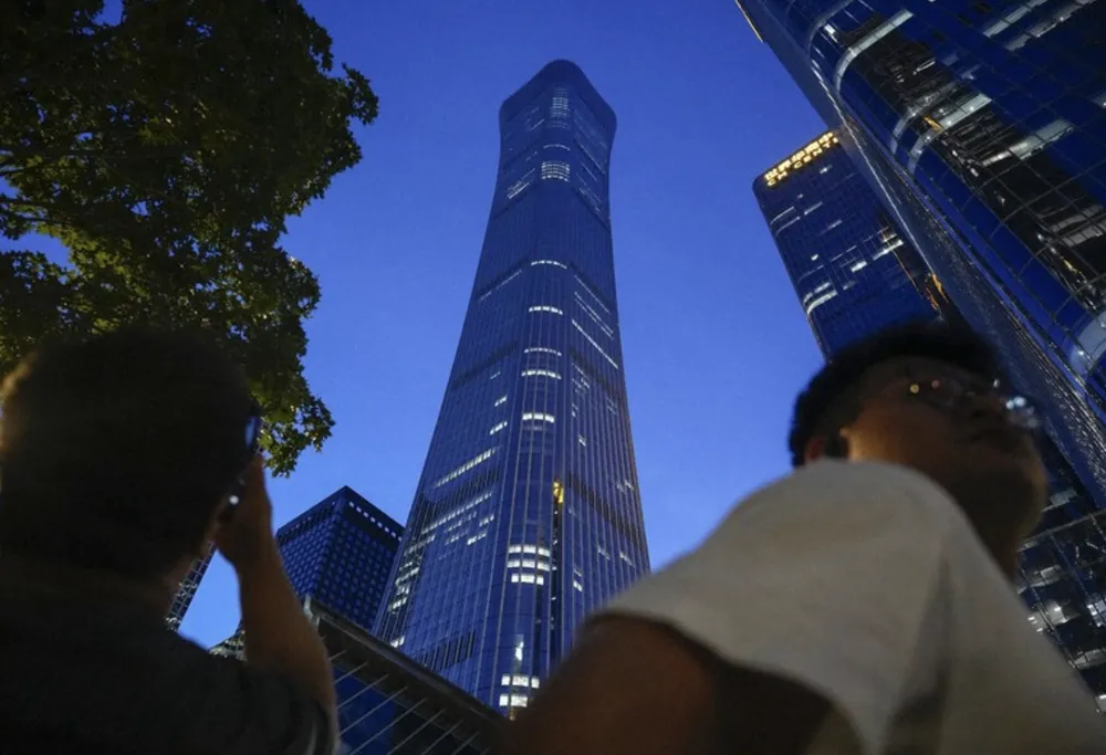 Tòa tháp CITIC ở Bắc Kinh, Trung Quốc. Ảnh: KYODO