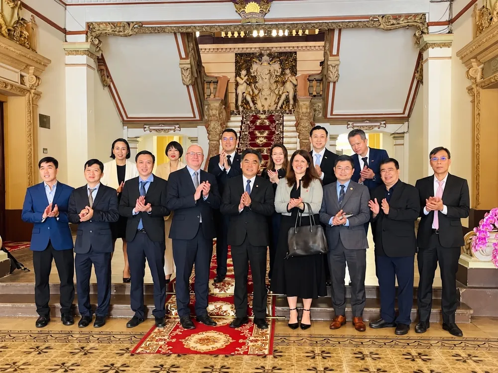 1-Phó-chu-tich-Loc-Ha .jpg