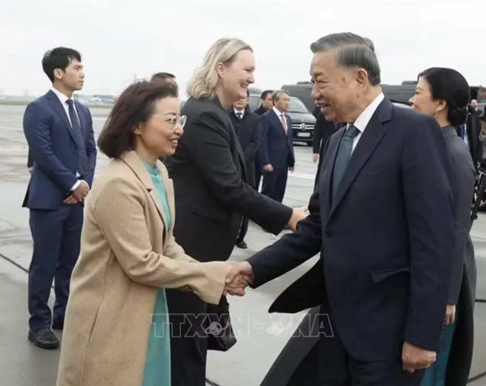 tong-bi- thu-ket-thuc-dan-mach-5133.png