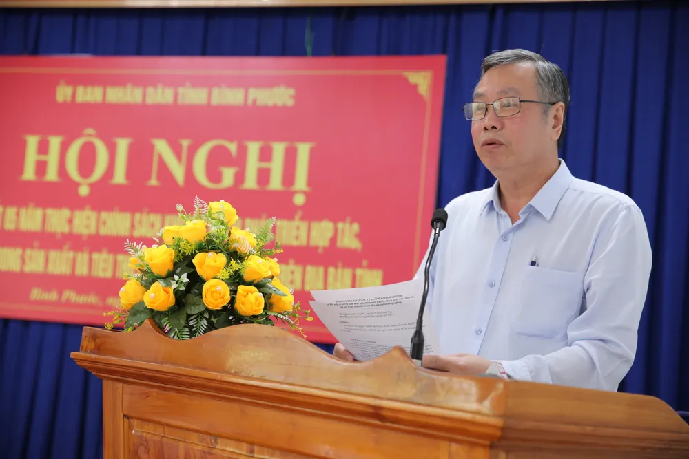 Phó Chủ tịch UBND tỉnh Bình Phước Huỳnh Anh Minh phát biểu tại hội nghị