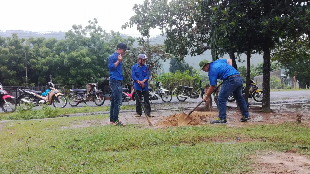 Hè tình nguyện, đưa kiến thức lên vùng cao ảnh 3