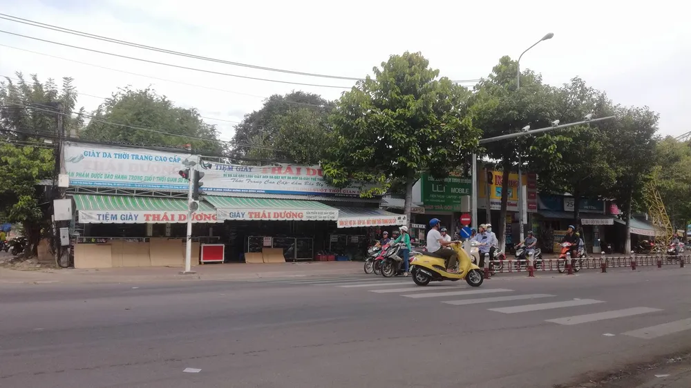 Cận ngày “phạt nguội” qua camera, người dân Phan Thiết vẫn thản nhiên vi phạm luật giao thông ảnh 5