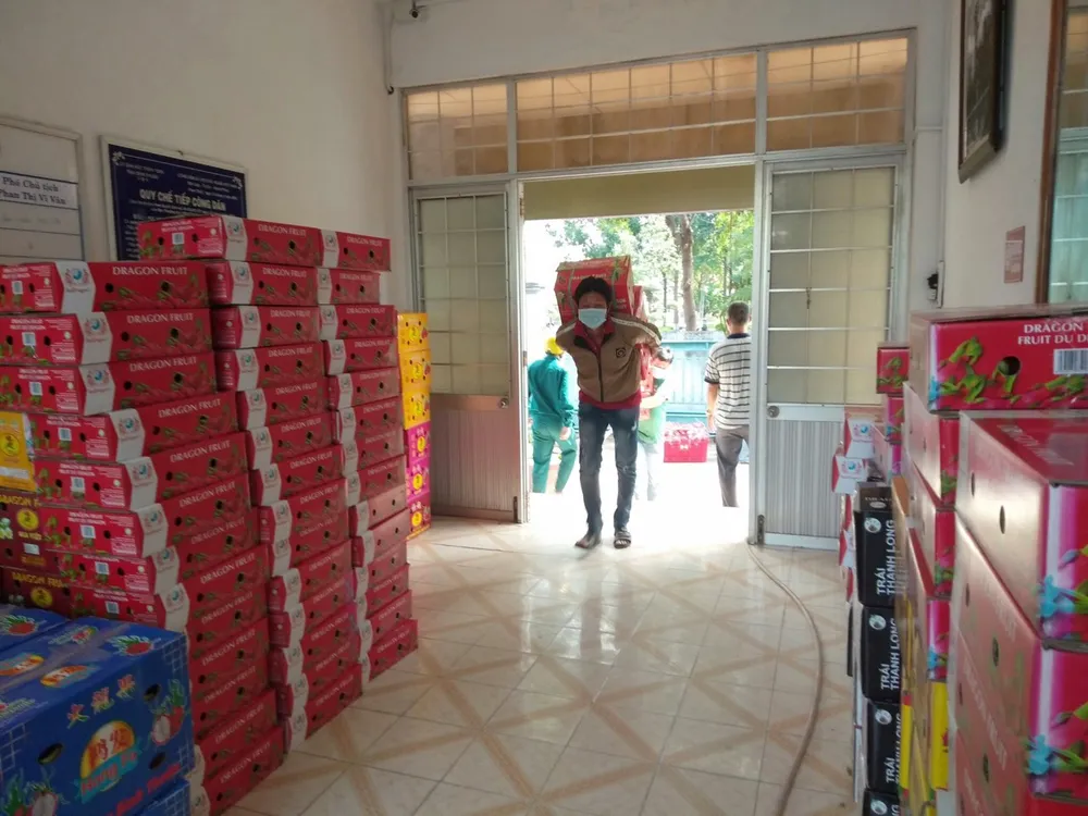 Bình Thuận đưa nước mắm, cá khô, thanh long,.. đến người dân TPHCM và tỉnh Bình Dương ảnh 2