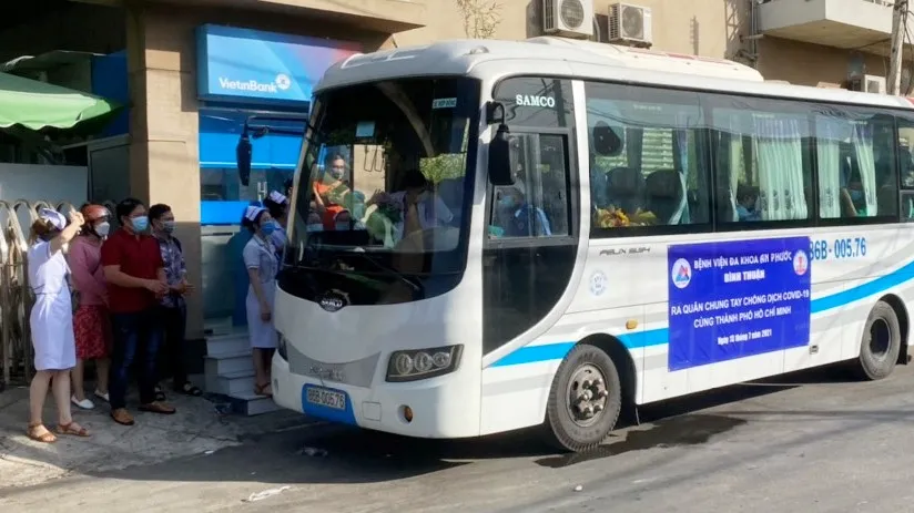 Đoàn y, bác sĩ Bình Thuận lên đường hỗ trợ TPHCM phòng, chống dịch Covid-19 ảnh 2