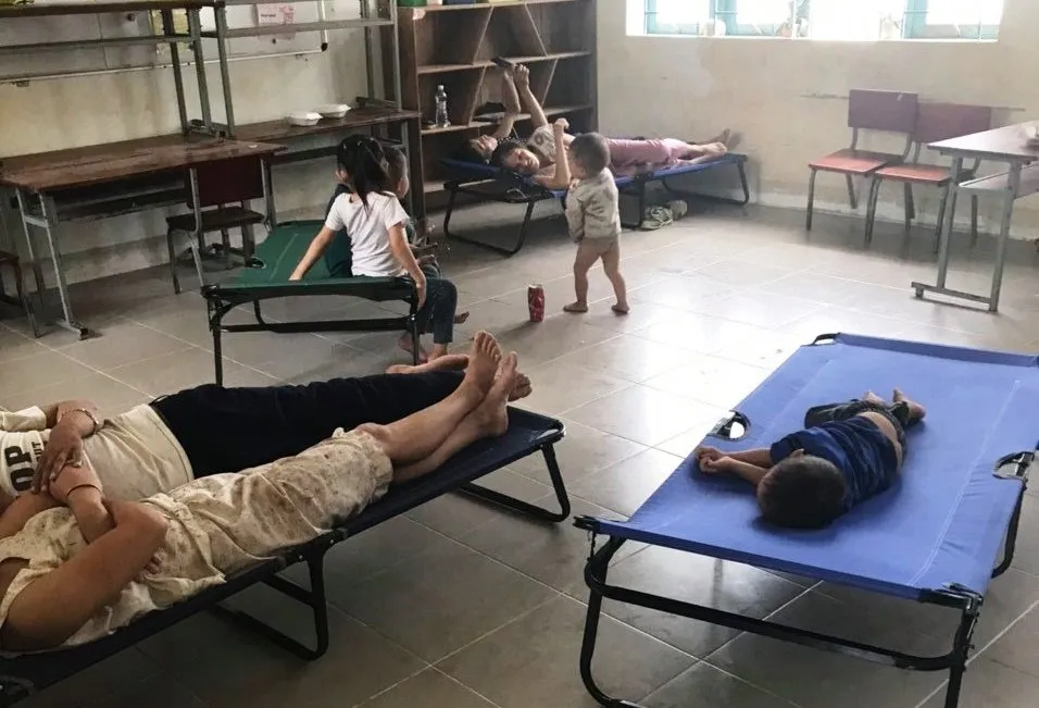 Hàng chục người băng rừng, đòi đi xe máy từ Bình Thuận về quê Nghệ An  ảnh 2