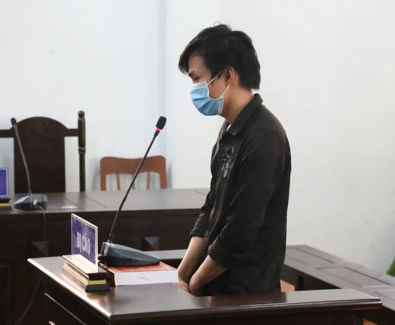 Đối tượng hành hung công an trực chốt lãnh án tù giam ảnh 3