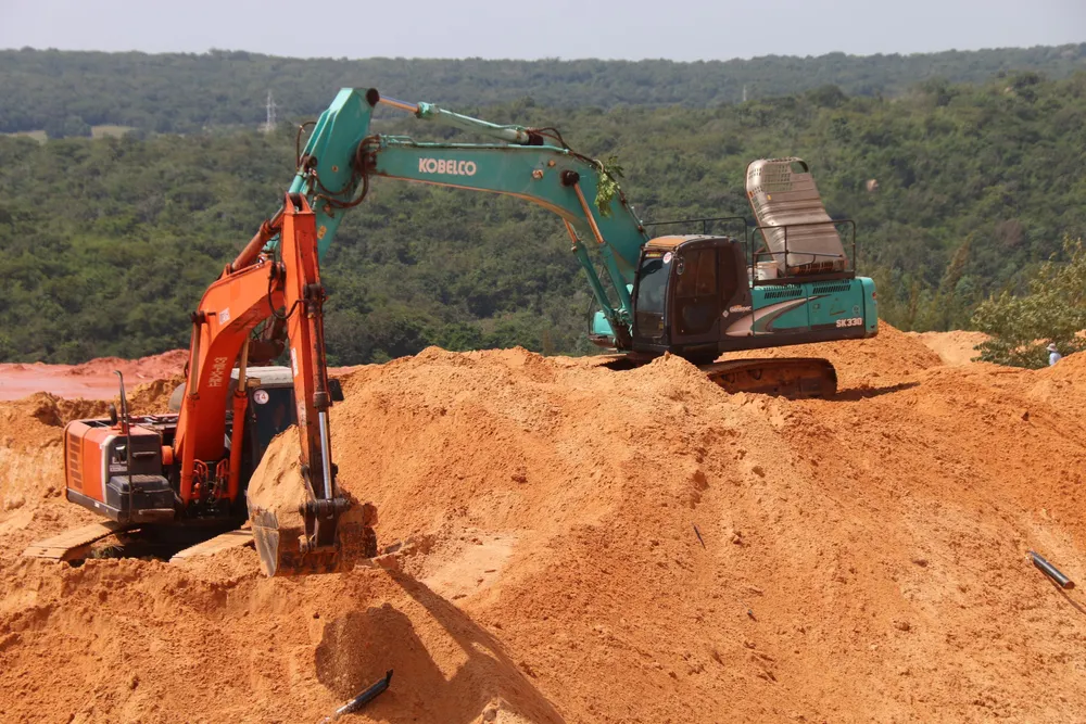 Hiện trường vụ sập bãi thải khai thác titan vùi lấp 4 người ảnh 3