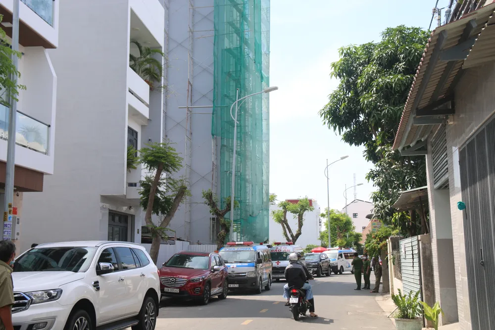 Công an có mặt phong tỏa hiện trường, xử lý vụ việc