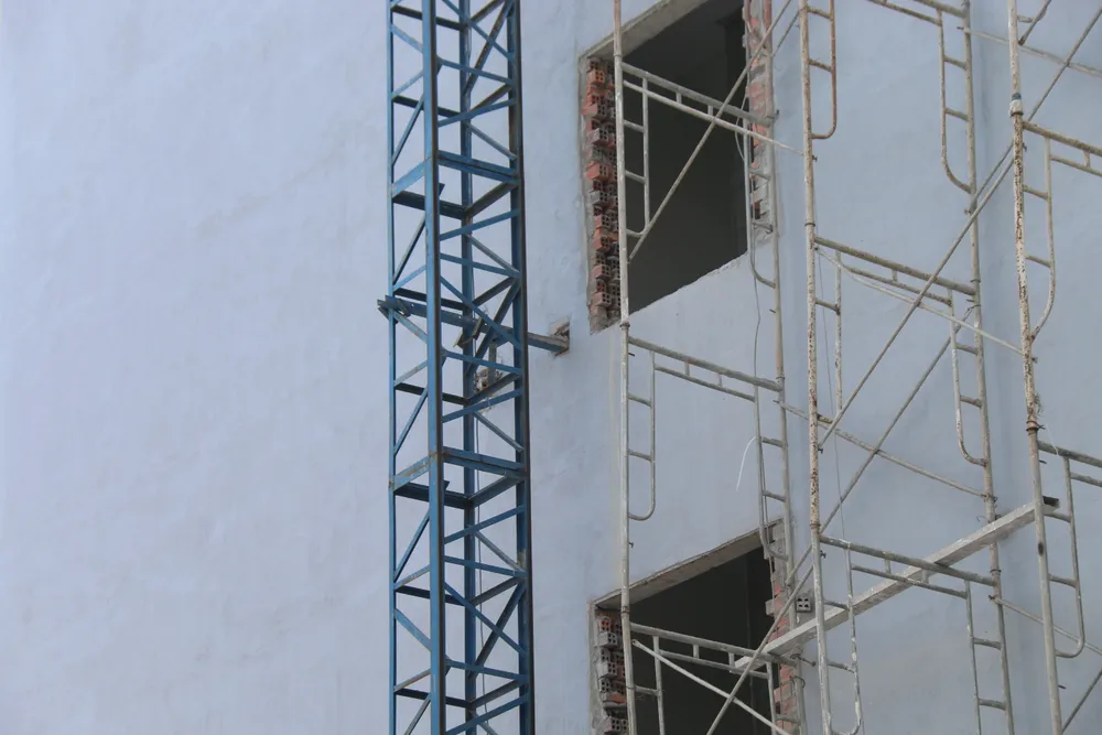 Dây cáp bị đứt, làm 3 công nhân rơi xuống đất tử vong