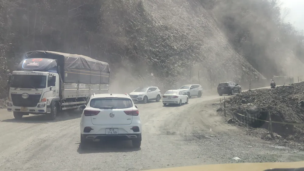 Nhiều đoạn chưa thi công trên quốc lộ 28B