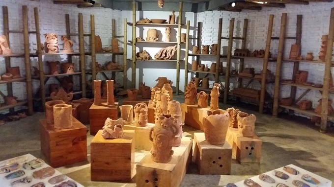 Park preserves pottery trade in Hoi An ảnh 3