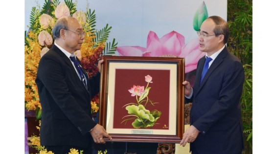 HCMC party chief talks with Myanmar parliament chairman ảnh 1
