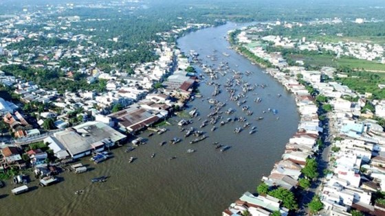 Cai Rang floating market, national intangible cultural heritage and attractive destination in the Mekong Delta (Photo: SGGP)