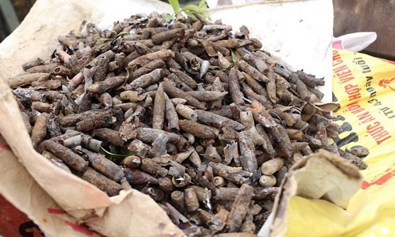 Police investigating bullet warhead origin in Bac Ninh explosion ảnh 1