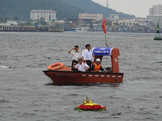 Ceremony commemorates fallen soldiers in Gac Ma battle ảnh 2