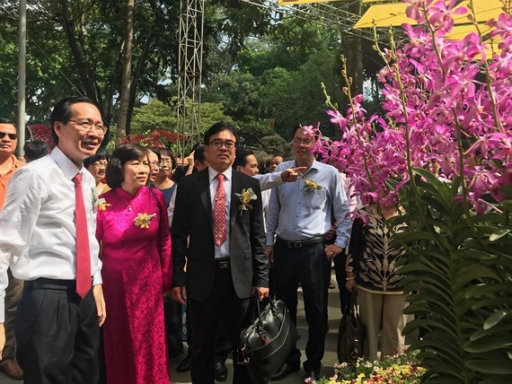 First Orchid Festival opens in HCMC ảnh 1