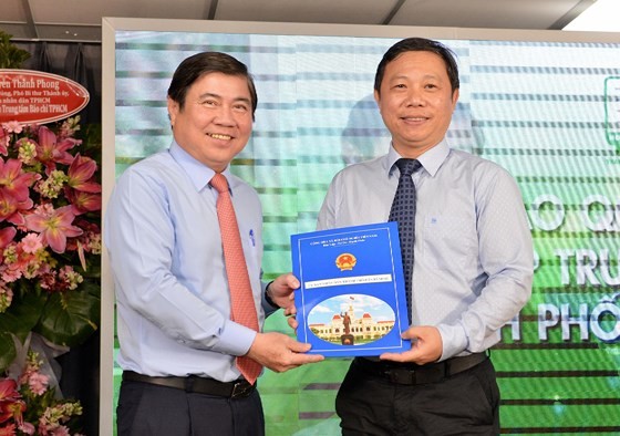 First Press Center in Vietnam comes into operation ảnh 4