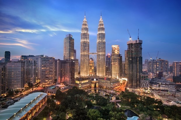 A corner of Kuala Lumpur (Source: thecrazytourist.com)