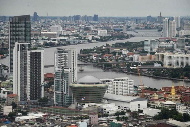 Buildings and temples along the Chao Praya River in Bangkok, Thailand (Photo: AFP)