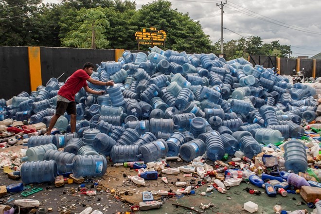 A plastic waste dumping site in Palu, Central Sulawesi province of Indonesia, on July 18, 2019 (Photo: AFP/VNA)