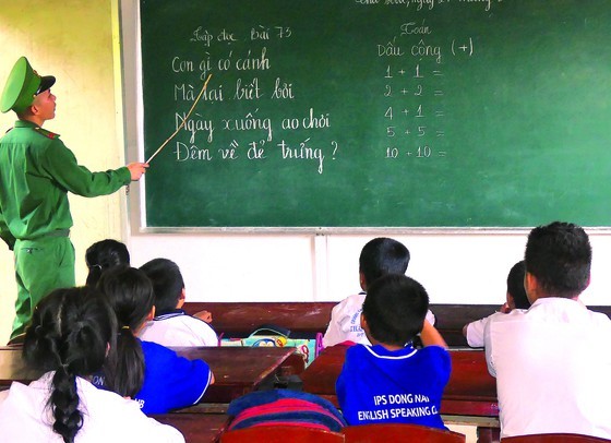 Vitality in island outposts ảnh 3