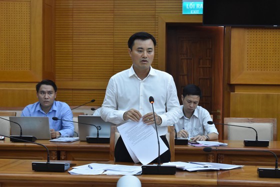 Districts hand over nearly 70 percent site for second metro line in HCMC ảnh 1