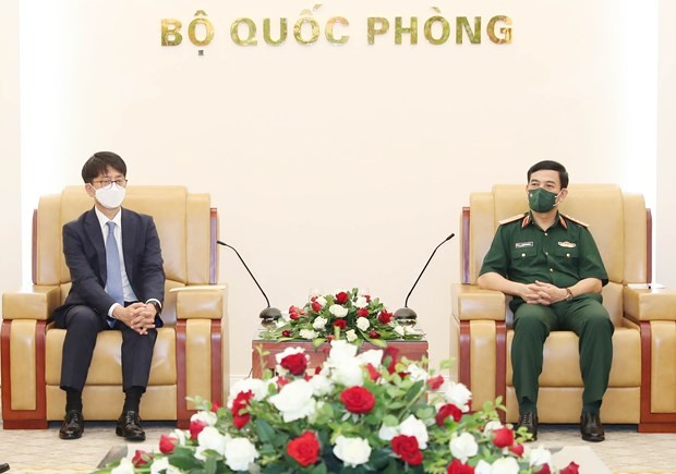 Vietnam, RoK agree to boost defence ties ảnh 1