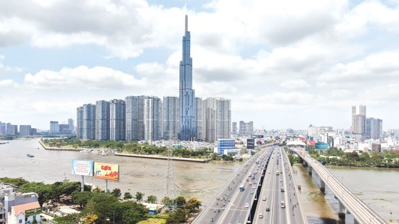 Resolution 98 enables HCMC to immediately implement its most pressing and viable road routes (Photo: SGGP) Resolution 98 enables HCMC to immediately implement its most pressing and viable road routes (Photo: SGGP)