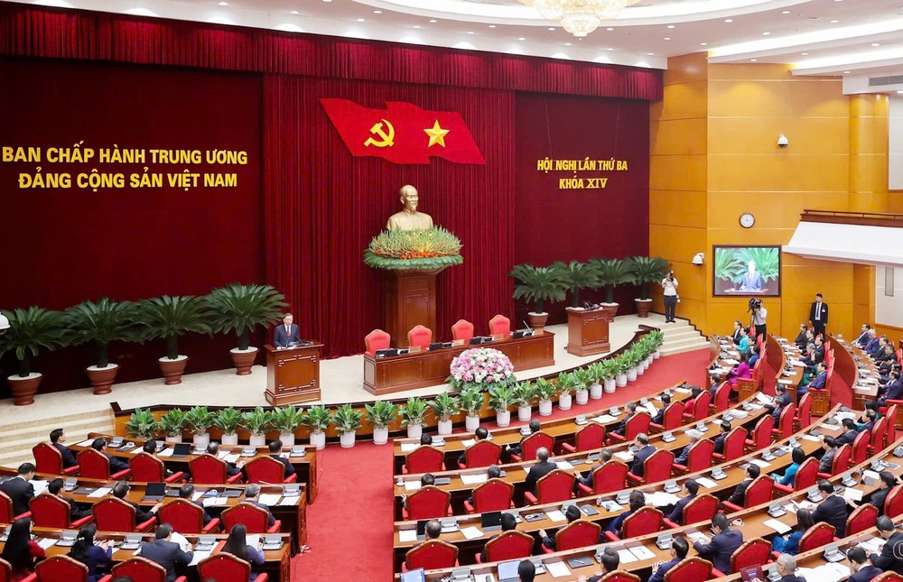 hoi-nghi-lan-thu-3-ban-chap-hanh-trung-uong-dang-khoa-xiv-chieu-24-7-anh-doan-bac-3702-4076.jpg.jpg