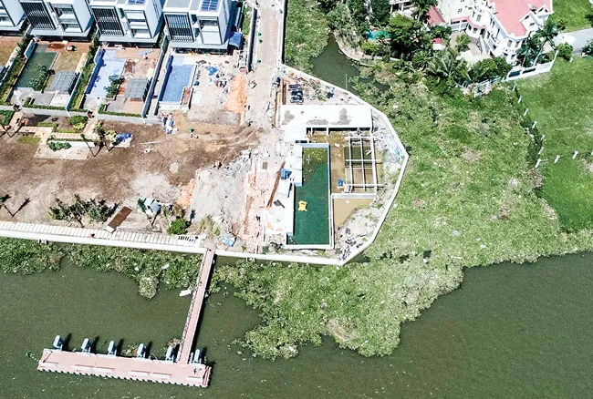 Hành lang ven sông Sài Gòn đang bị “bóp nghẹt” ảnh 1