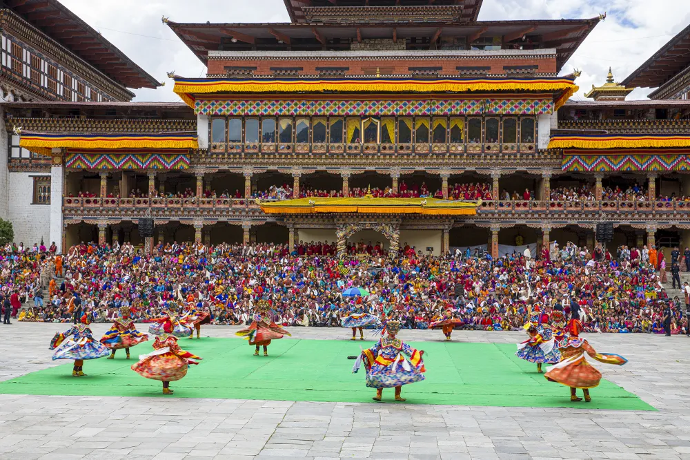 Lâu đài Tashichho Dzong.jpg