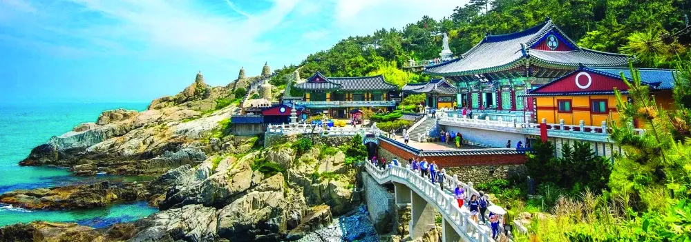 6 Chùa cổ Haedong Yonggungsa.jpg