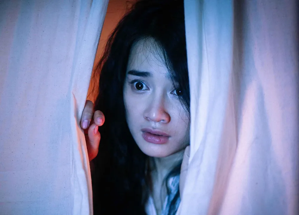 Nhã Phương bí ẩn và “kỳ quặc” trong “Yêu đi, đừng sợ!” ảnh 2