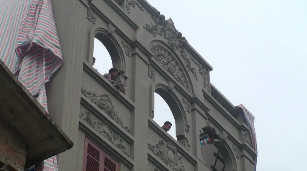 Cảnh biệt thự của gia đình nguyên Cục trưởng C50 bị phá dỡ phần xây trái phép ảnh 3