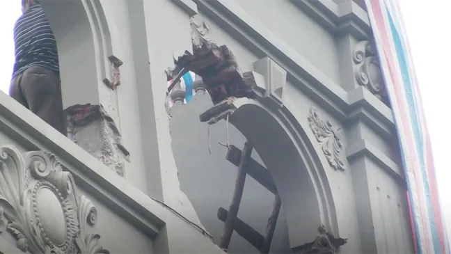 Cảnh biệt thự của gia đình nguyên Cục trưởng C50 bị phá dỡ phần xây trái phép ảnh 5