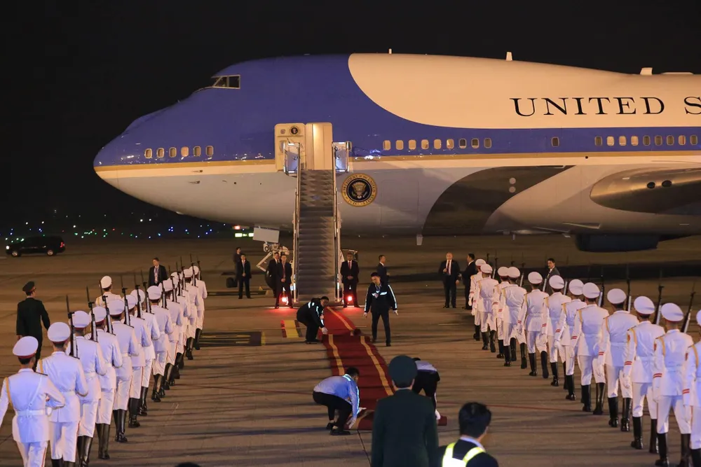 Tổng thống Mỹ Donald Trump đã đến Hà Nội ảnh 10