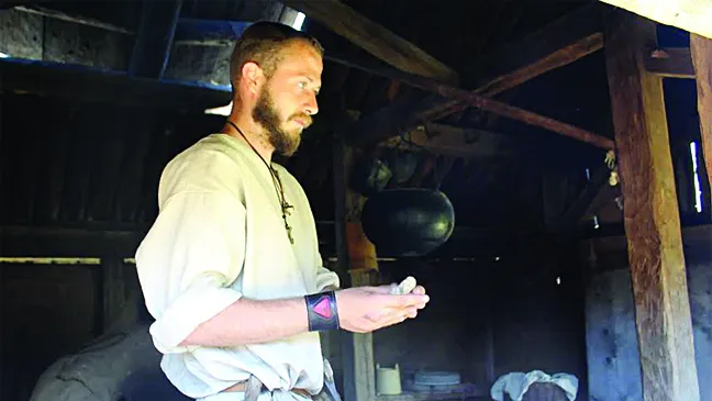 Đến Foteviken xem kho báu Viking ảnh 1