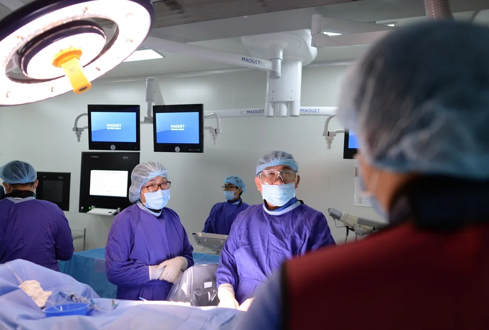 Ở Việt Nam ung dung khám bệnh chuẩn quốc tế ảnh 7