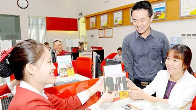 Ngân hàng tích cực huy động vốn tín dụng trong dân