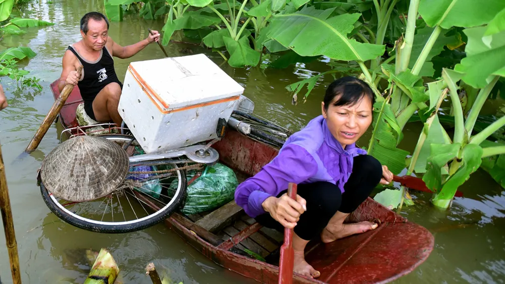 Nước sông Hồng dâng cao