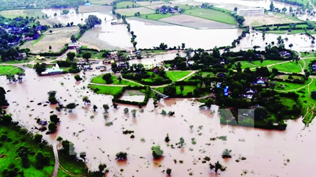 Xây cao tốc để chắn lũ